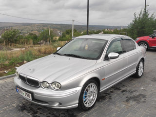 Jaguar X-Type foto 2