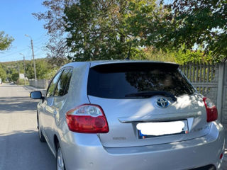 Toyota Auris foto 2