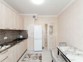 Apartament cu 2 camere, 70 m², Centru, Chișinău foto 8