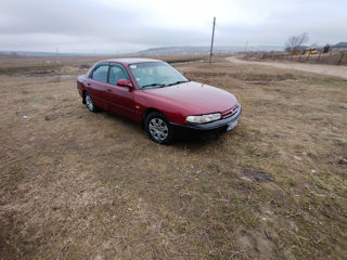 Mazda 626 foto 2