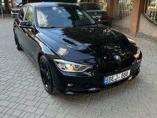 BMW 3 Series foto 6