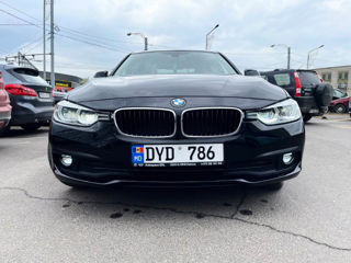 BMW 3 Series foto 6