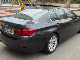 BMW 5 Series foto 3