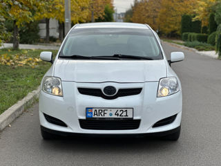 Toyota Auris foto 2