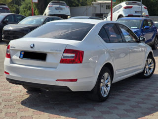 Skoda Octavia foto 4