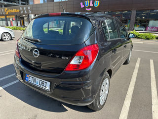 Opel Corsa foto 2