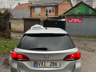 Opel Astra foto 2