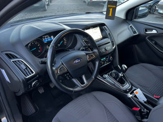 Ford Focus foto 11