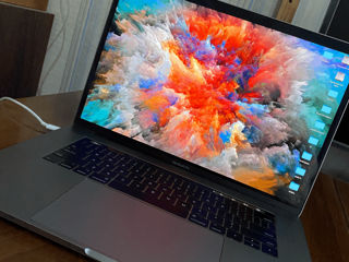 MacBook Pro 15 2019 foto 5