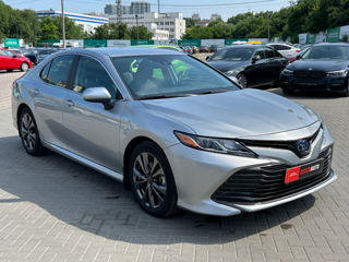 Toyota Camry фото 3