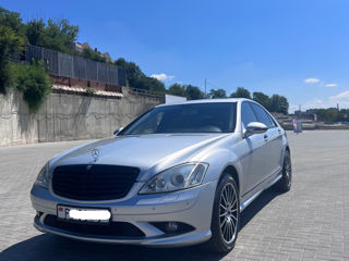 Mercedes S-Class foto 2