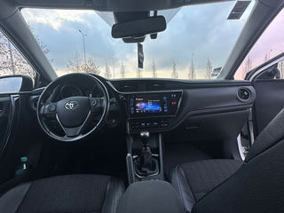 Toyota Auris foto 5