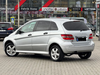 Mercedes B-Class foto 5