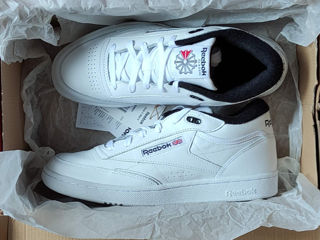 Reebok Club C Mid ll. 44 размер. Натуральная, премиальная, приятная, мягкая кожа теленка. Оригинал. foto 1