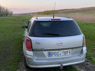 Opel Astra foto 3