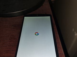 Vând telefon Google Nexus 5
