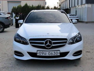 Mercedes E-Class foto 1