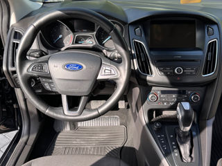 Ford Focus foto 9