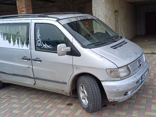 Mercedes Vito foto 2