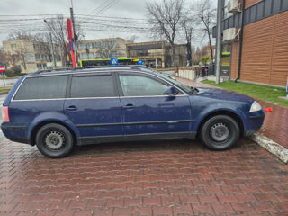 Volkswagen Passat foto 4