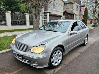 Mercedes C-Class