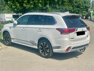 Mitsubishi Outlander foto 7