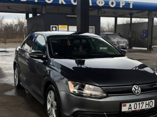 Volkswagen Jetta foto 4