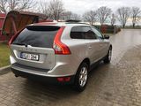 Volvo XC60 foto 2