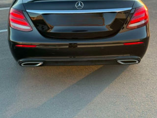 Mercedes E-Class foto 5