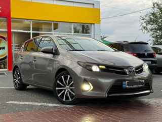 Toyota Auris foto 8