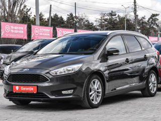 Ford Focus foto 1