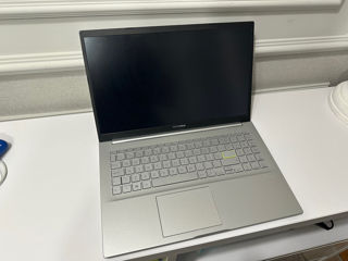 Asus Vivobook K513e foto 2