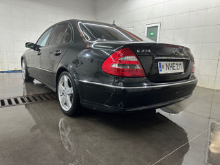 Mercedes E-Class foto 5