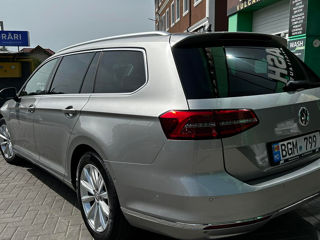 Volkswagen Passat foto 3