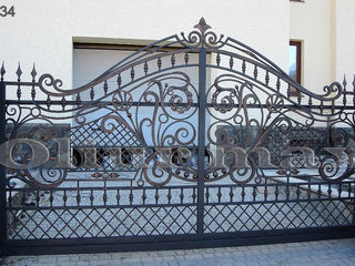 Porți, garduri, copertine, balustrade, gratii, uși metalice ,alte confecții din fier forjat. foto 6