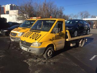 Evacuator Chisinau / Evacuator auto / Tractari pina la 18! Tractam automobile cu ori ce difectiune!! foto 1