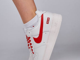 Nike Air Force 1 Low x Supreme White/Red Unisex foto 4