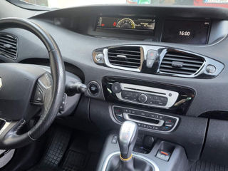 Renault Grand Scenic foto 7