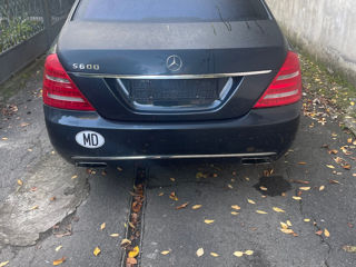 Mercedes S-Class foto 2