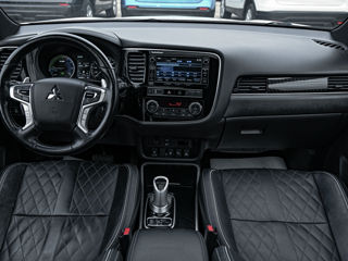 Mitsubishi Outlander foto 7