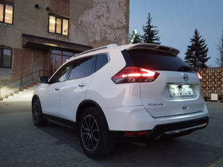 Nissan Rogue foto 2