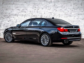 BMW 7 Series foto 4