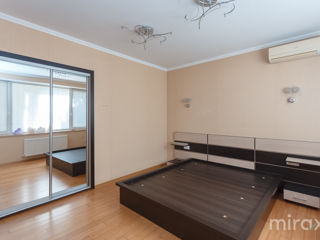 Apartament cu 4 camere, 131 m², Râșcani, Chișinău foto 8
