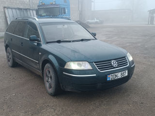 Volkswagen Passat foto 2