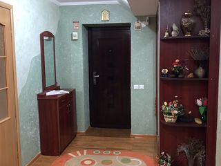 Apartament cu 4 camere, 80 m², Centru, Sîngerei foto 3