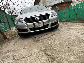 Volkswagen Passat foto 4