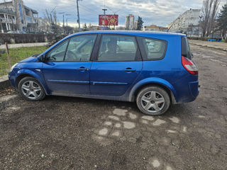 Renault Grand Scenic foto 4