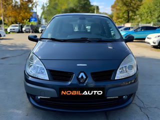 Renault Scenic foto 2