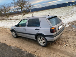 Volkswagen Golf foto 4