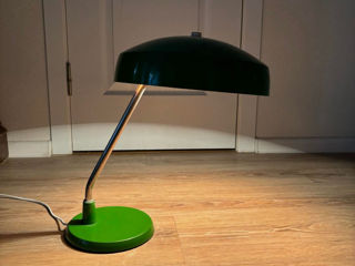 Lampa verde metal